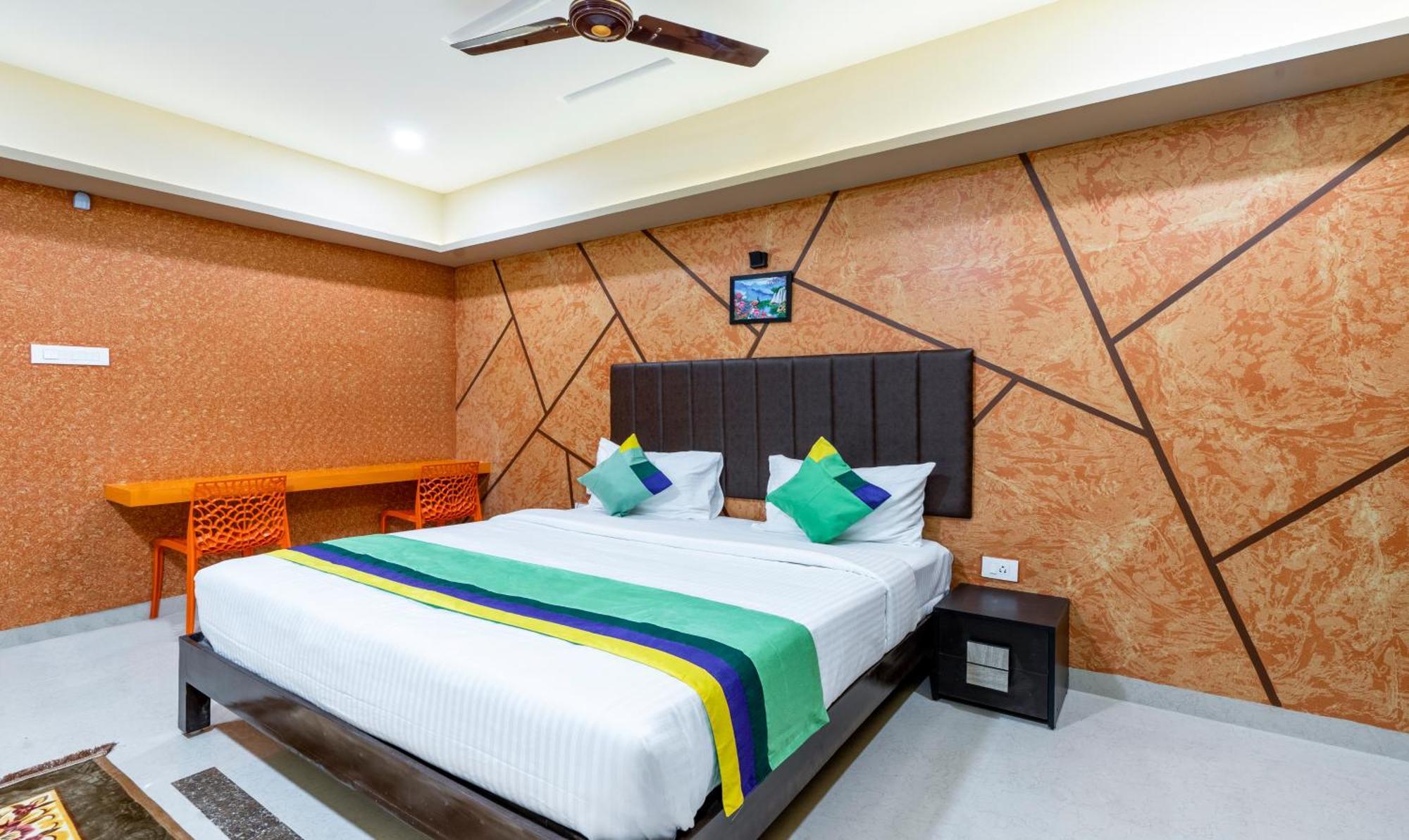 Treebo D Grand Hotel Madurai Exterior foto