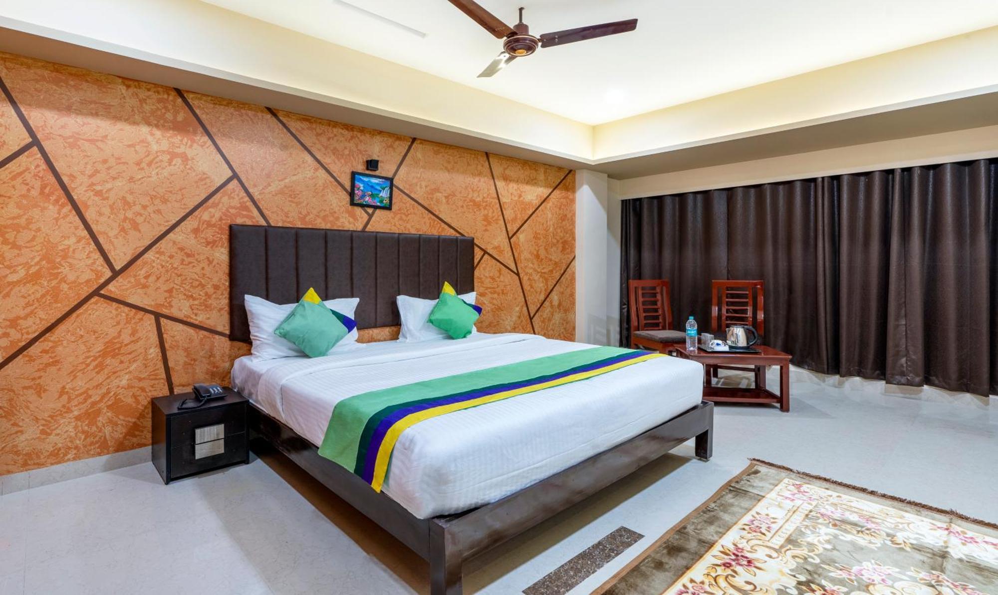 Treebo D Grand Hotel Madurai Exterior foto